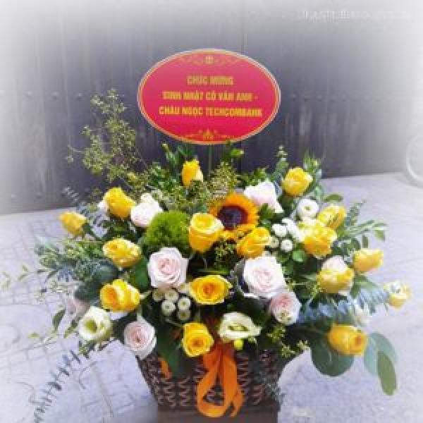 Giỏ hoa đẹp BNG568